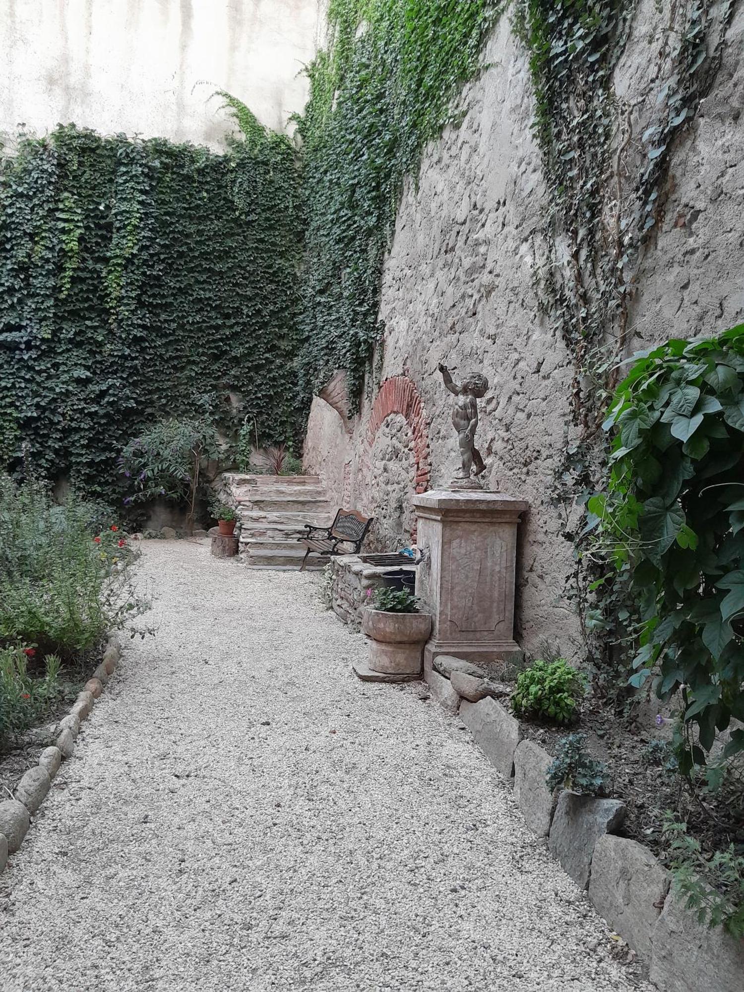 Appartement De Ville Medievale Vinca Dış mekan fotoğraf